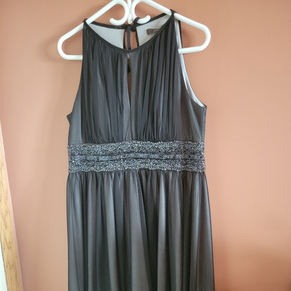 Timeless Jessica Party Dress - Picture 3 of 5